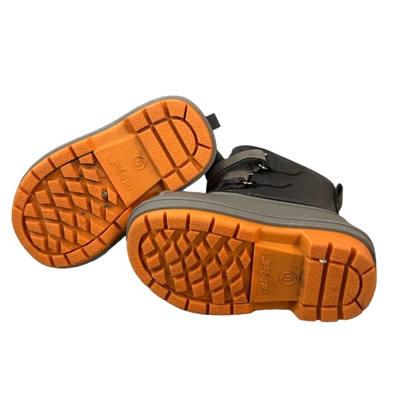 Cat and Jack toddler/ baby snow boot - Picture 4 of 4
